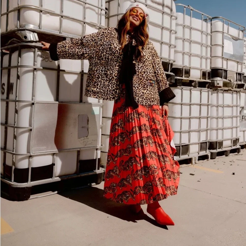 NWOT! Dressed in LALA Don't Let Them Tame You Pleated Midi Skirt, Tiger, Red, L - Picture 2 of 9